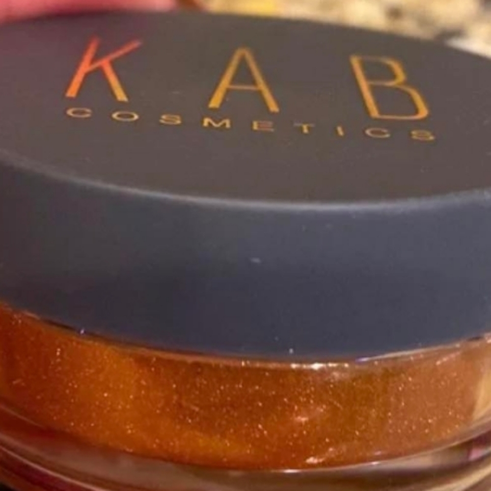 ❇️🧚‍♀️GOLDEN HOUR KAB Cosmetics Illuminating Dust NWT